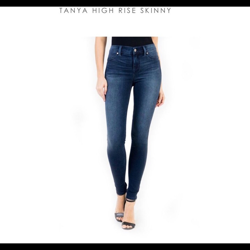 Level 99 Skinny Jeans